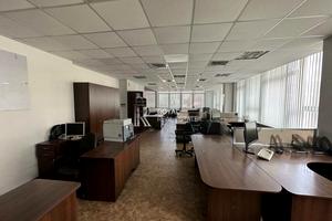 комерційна за адресою Кудрявський узвіз, 7