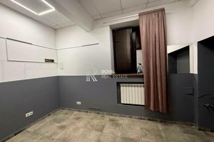 комерційна за адресою Київ, Панаса Мирного вул., 3
