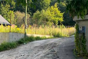 участок по адресу Парниковая ул., 20