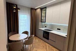 квартира за адресою Краснова вул., 1-В
