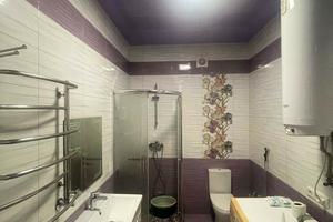 комерційна за адресою Центральна вул., 7