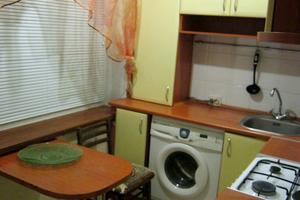 квартира за адресою Романа Ратушного вул. (Волгоградська), 9