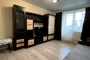 квартира за адресою Михайла Лушпи просп., 5 к30