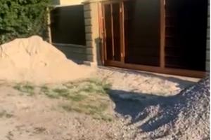 будинок за адресою Парникова вул.