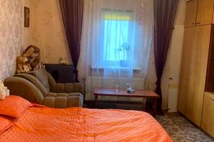 дом по адресу Про. Набережний, 14