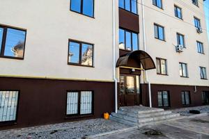 комерційна за адресою Прорізна вул., 13