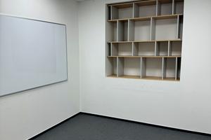 комерційна за адресою Шовковична вул., 42/44