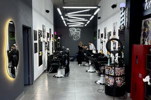 комерційна за адресою Ревуцького вул., 40-В