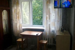 квартира за адресою Академіка Корольова вул., 10-В