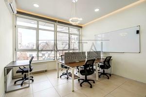 комерційна за адресою Кловський узвіз (Кловський), 7а