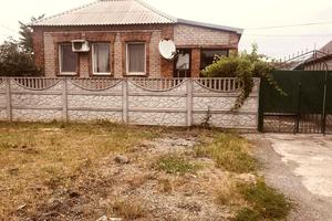 будинок за адресою Футбольна вул., 116