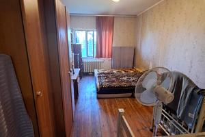 будинок за адресою Карнавальна вул., 98