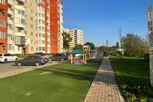 квартира за адресою Довженка вул., 26