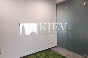 комерційна за адресою Князів Острозьких вул. (Московська), 32