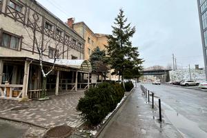 комерційна за адресою джерельна, 55а