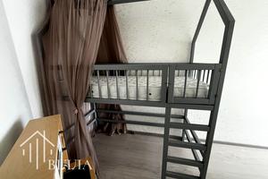 квартира за адресою Тролейбусна вул., 9-В