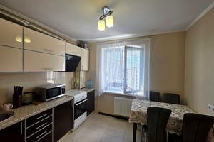 квартира по адресу Дмитра Майбороди, 15