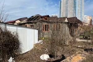 участок по адресу Бернардацци ул. (Красных Зорь)