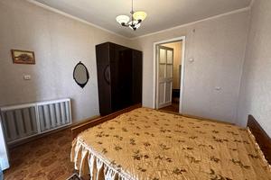 квартира за адресою Соборна вул. (Радянська), 12