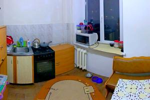 квартира за адресою Євгена Танцюри вул., 38
