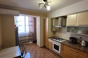 квартира за адресою Івана Миколайчука вул., 20Б