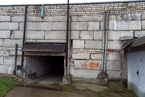 паркомісце за адресою Козелецька вул. (Радищева), 18