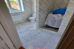 будинок за адресою Жоліо Кюрі вул., 8