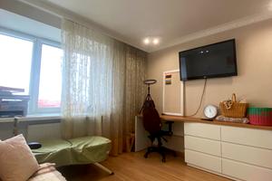квартира за адресою Красносільського вул., 37