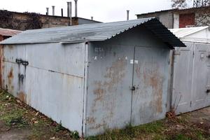 паркомісце за адресою Олега Мудрака вул. (Генерала Наумова), 1-Б