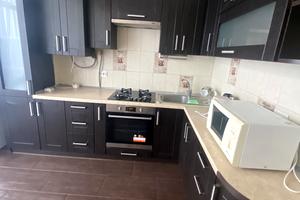 квартира за адресою Центральна вул., 15