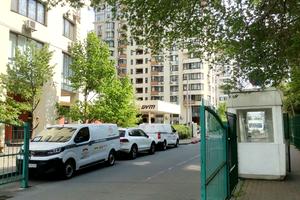паркомісце за адресою Юлії Здановської вул. (Ломоносова), 71-Ж