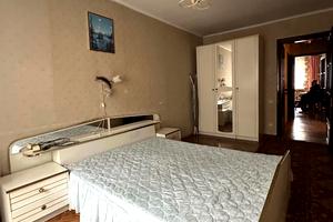 квартира за адресою Бабаджаняна, 27
