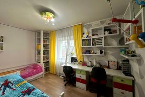 квартира за адресою Молодіжна, 2