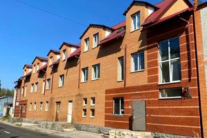 комерційна за адресою Робітнича вул., 2А