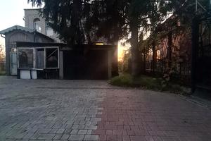 будинок за адресою лінія 42-га вул.