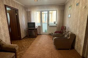 квартира за адресою Петра Григоренка просп. (Маршала Жукова), 10
