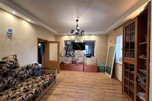 будинок за адресою с. Любарці, Лесі Українкі, 20