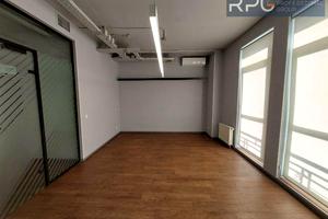 комерційна за адресою Спаська вул., 5