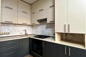квартира за адресою Державності вул., 114в