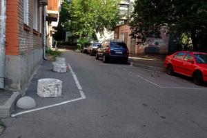 комерційна за адресою Спаська вул., 25