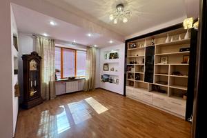 квартира за адресою Тіниста вул., 15