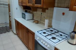 квартира за адресою Академіка Володимира Гнатюка вул. (), 1
