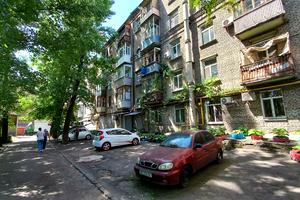 квартира за адресою Пастера вул., 12