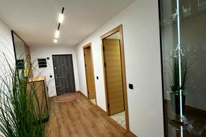 квартира по адресу Степана Бандеры ул., 77-Б