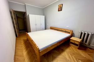 квартира за адресою Джорджа Вашингтона вул. (Батальна), 7а
