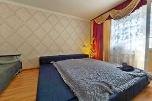 квартира за адресою Олександра Довженка вул. (Толстого), 118-Б