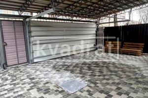 будинок за адресою Патріотів вул.