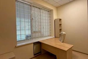 коммерческая по адресу Симферопольская ул., 11