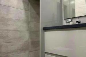квартира за адресою Літературна вул., 8