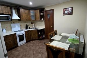 квартира за адресою 22 Січня вул., 1
